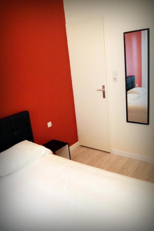 Hotel Le Rohu Séné Kültér fotó